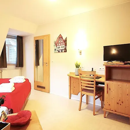 Alte Schmiede * دتلباخ