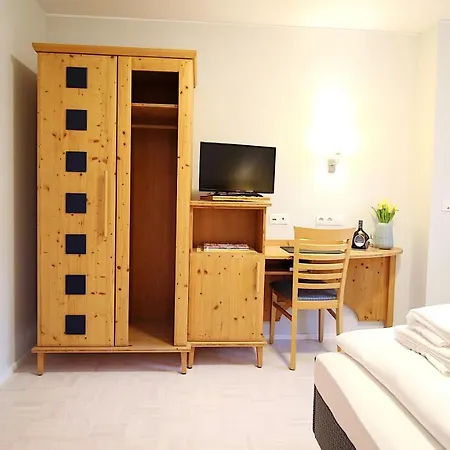 فندق Alte Schmiede