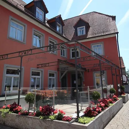 Alte Schmiede فندق *