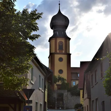 Alte Schmiede فندق