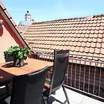 فندق Alte Schmiede