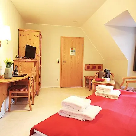 Alte Schmiede デッテルバッハ