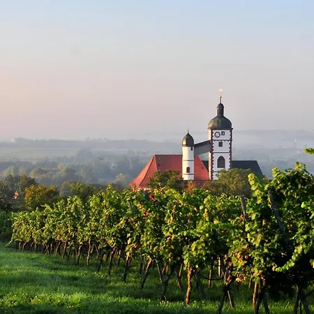 Alte Schmiede デッテルバッハ