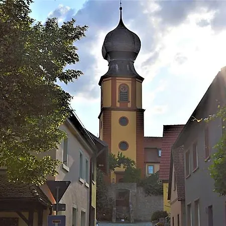 Alte Schmiede فندق